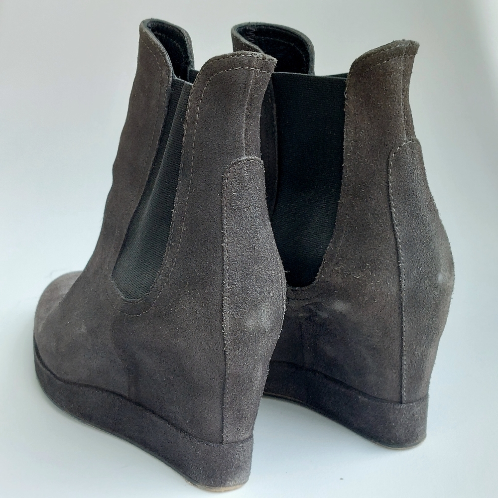 Surface to Air anthracite suede Alley Ankle wedge booties, EU40, GUC - Picture 6 of 14
